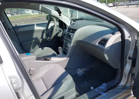 2010 Chevrolet Malibu Ls из США, поврежденный, VIN 1G1ZB5EB7AF317077